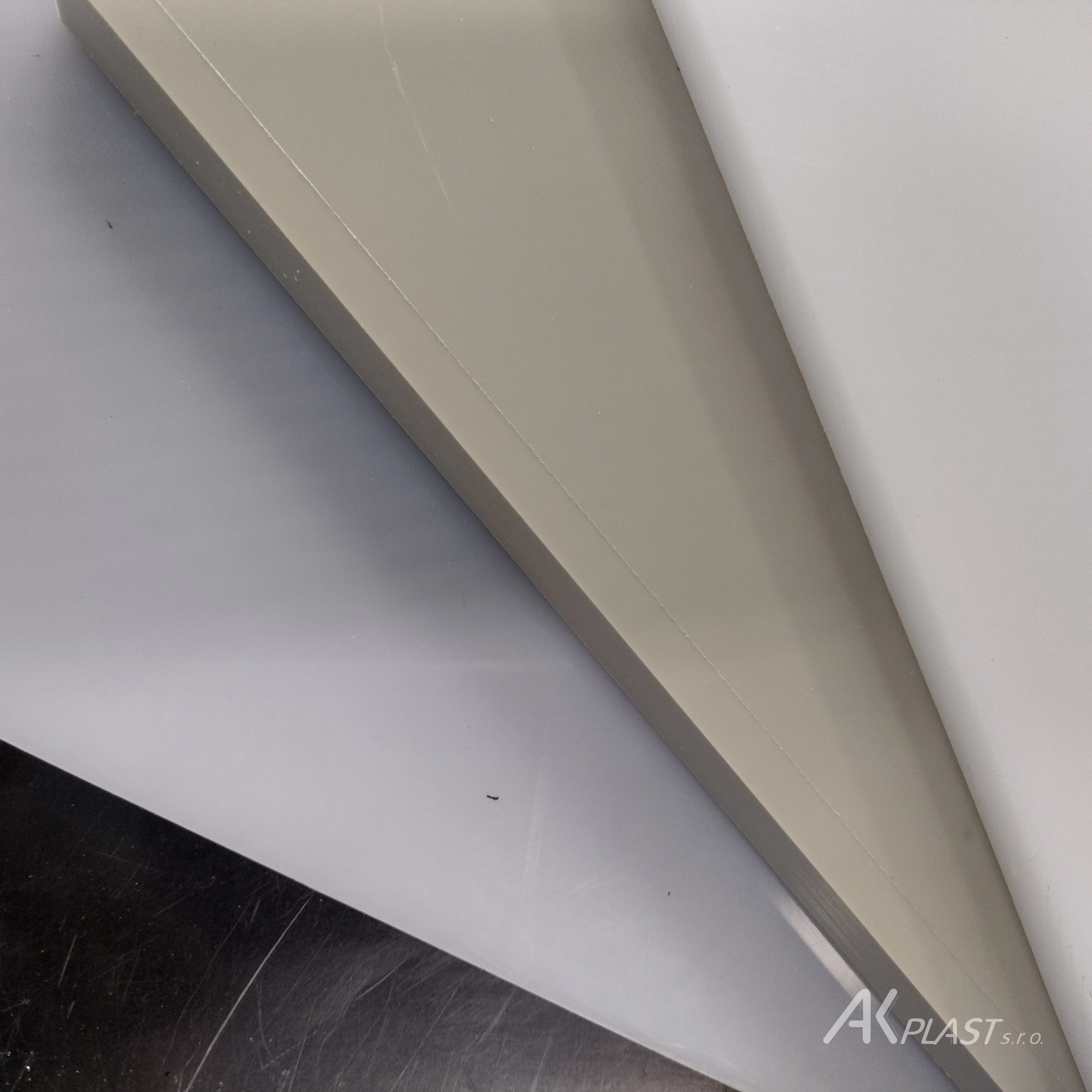 Technické plasty PP PE PVC